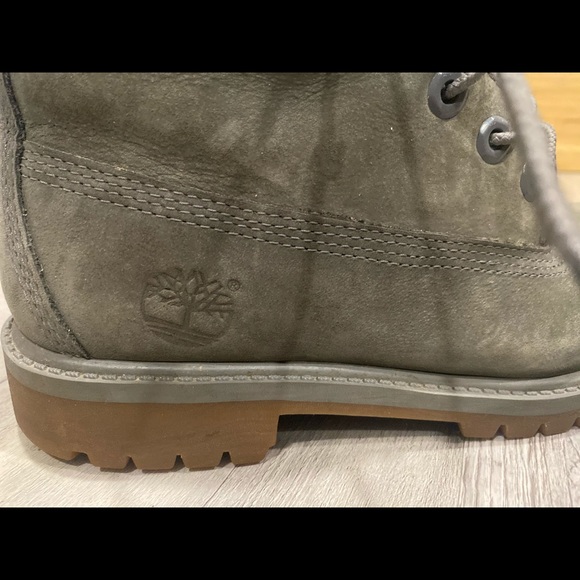 Boys Timberland boots - Picture 3 of 7
